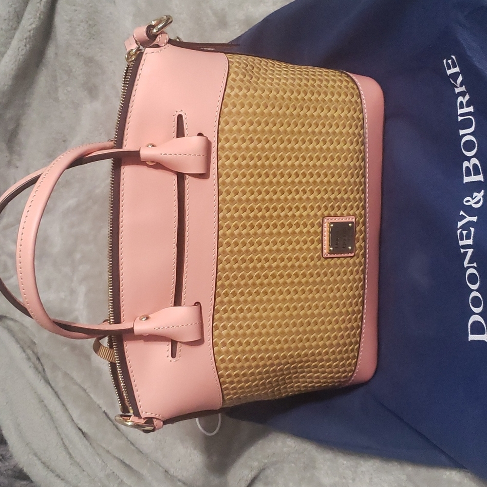 Dooney and bourke handbag